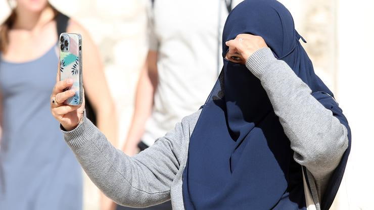 Velika promjena u austrijskim školama zabrana marame za djevojčice do vjerske punoljetnosti