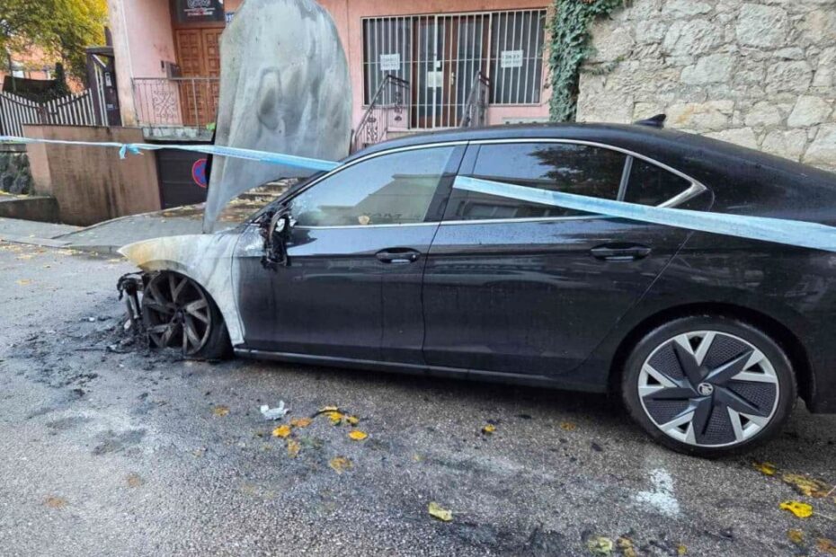 Ponovno napadnuto službeno vozilo gradonačelnika Mostara: Škoda zapaljena u ranim jutarnjim satima