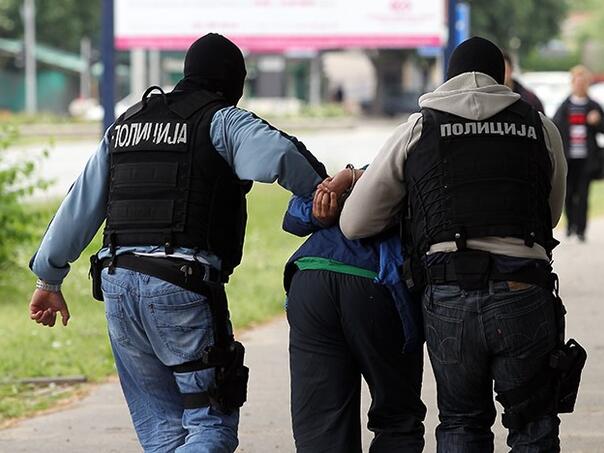 Maloljetnik priveden zbog sumnje u teško seksualno nasilje