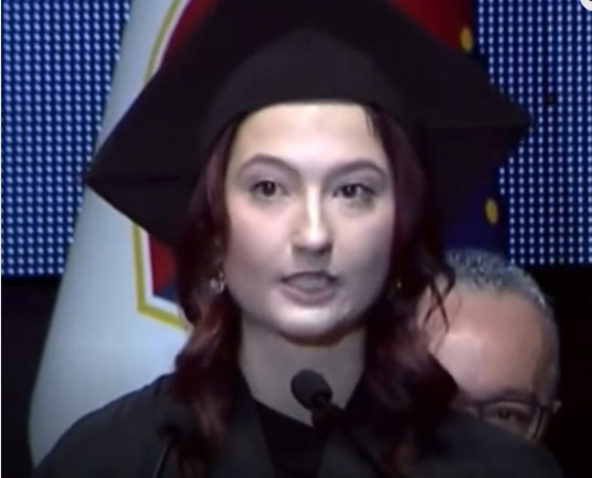 Josipa Bošnjak oduševila govorom na promociji UNSA Poruka mladih koja je nasmijala, ganula i podsjetila na zajedništvo