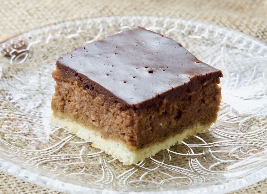 Čokoladni kolač s lješnjacima