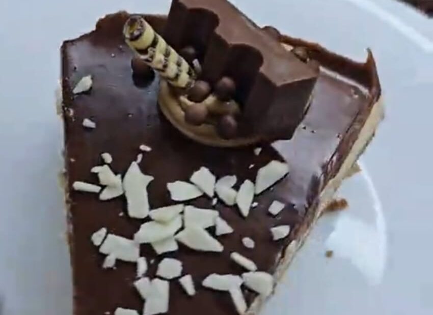 Kinder Bueno torta