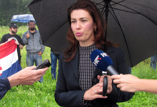 Trebala je biti nova velika zvijezda hrvatske desnice, a onda joj je jedna slika sve upropastila