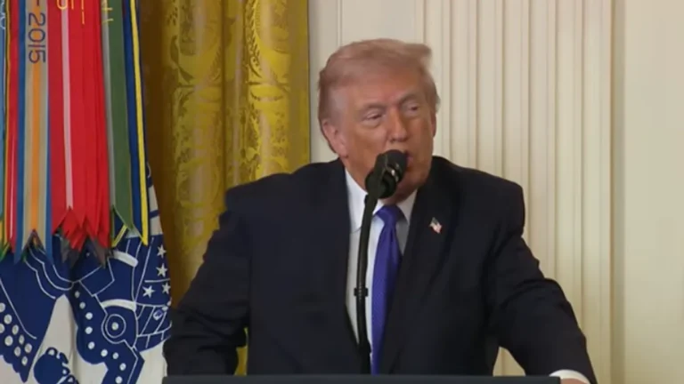 Obraćanje Donalda Trumpa: Nastavljamo velike borbene operacije u Iranu