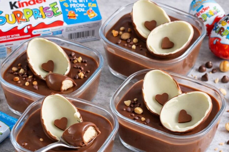 Čokoladni desert u čaši s Kinder Surprise